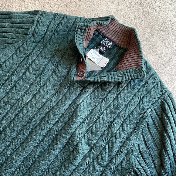 JOS. A. BANK SWEATER - Picture 3 of 5